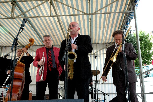 min 2007 05 26 jazz source s 108